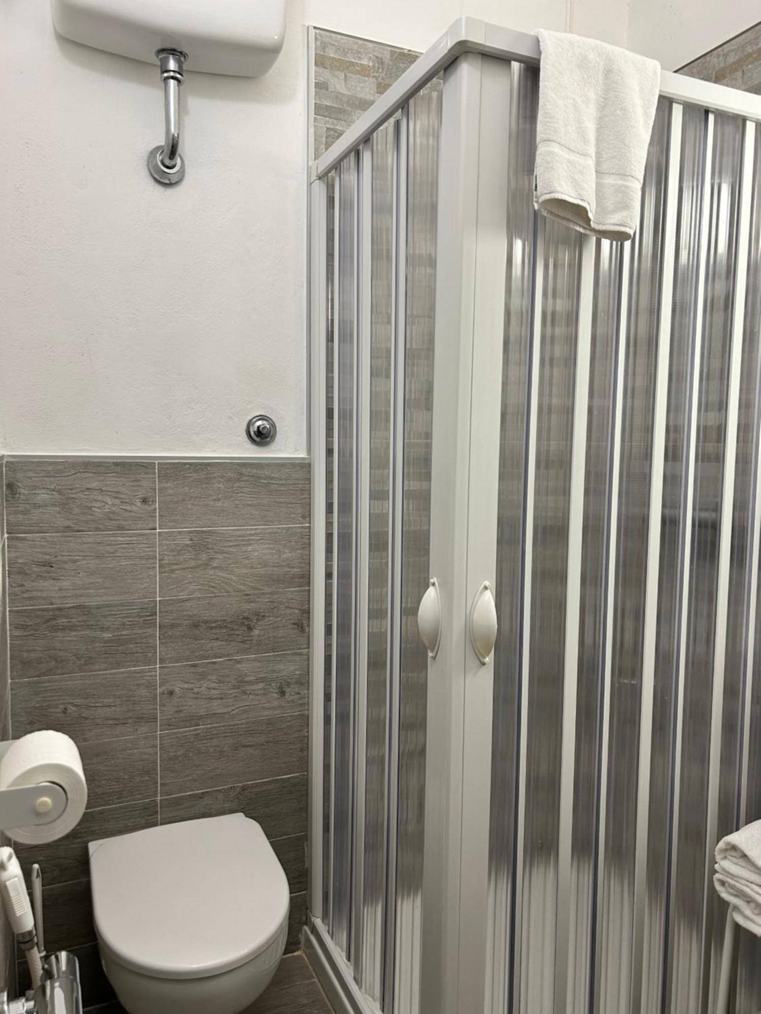 Hotel Cecile Pisa Buitenkant foto